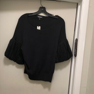 Beautiful EXPRESS TOP with lace design on the sleeve in black